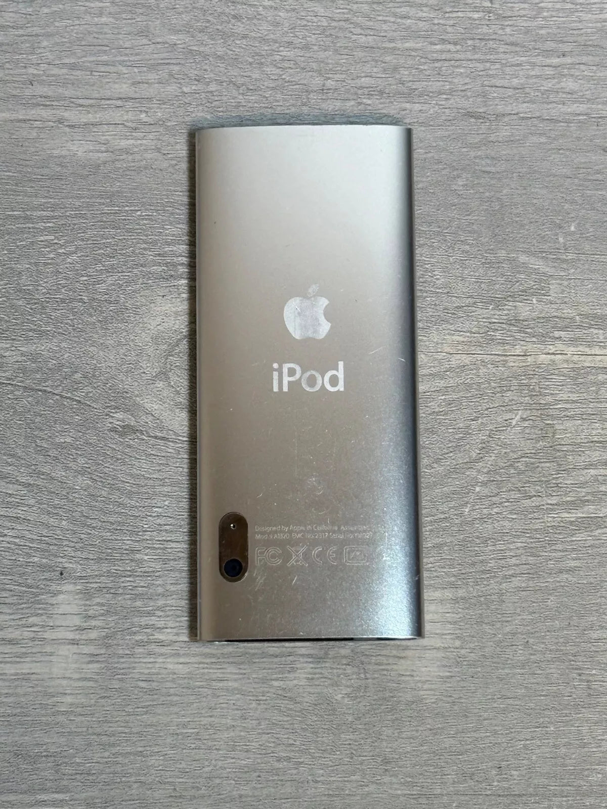 Bluetooth modded Apple iPod nano 5th Silver Upgraded with SDXC Card, Custom Media Player , USB C mod upgrade (2TB 3000 mAh)