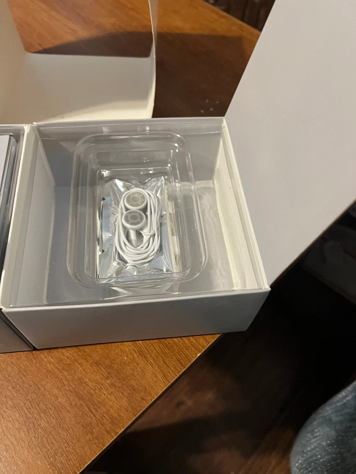 Original iPod sealed unit in original packaging